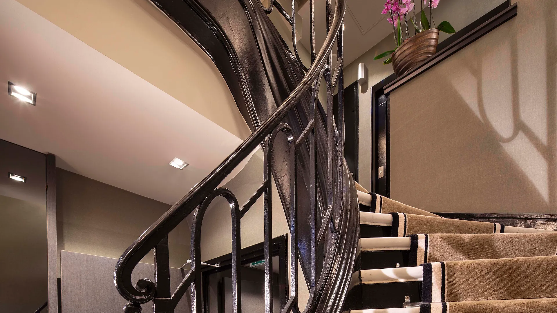 Daunou Opera Hotel Paris