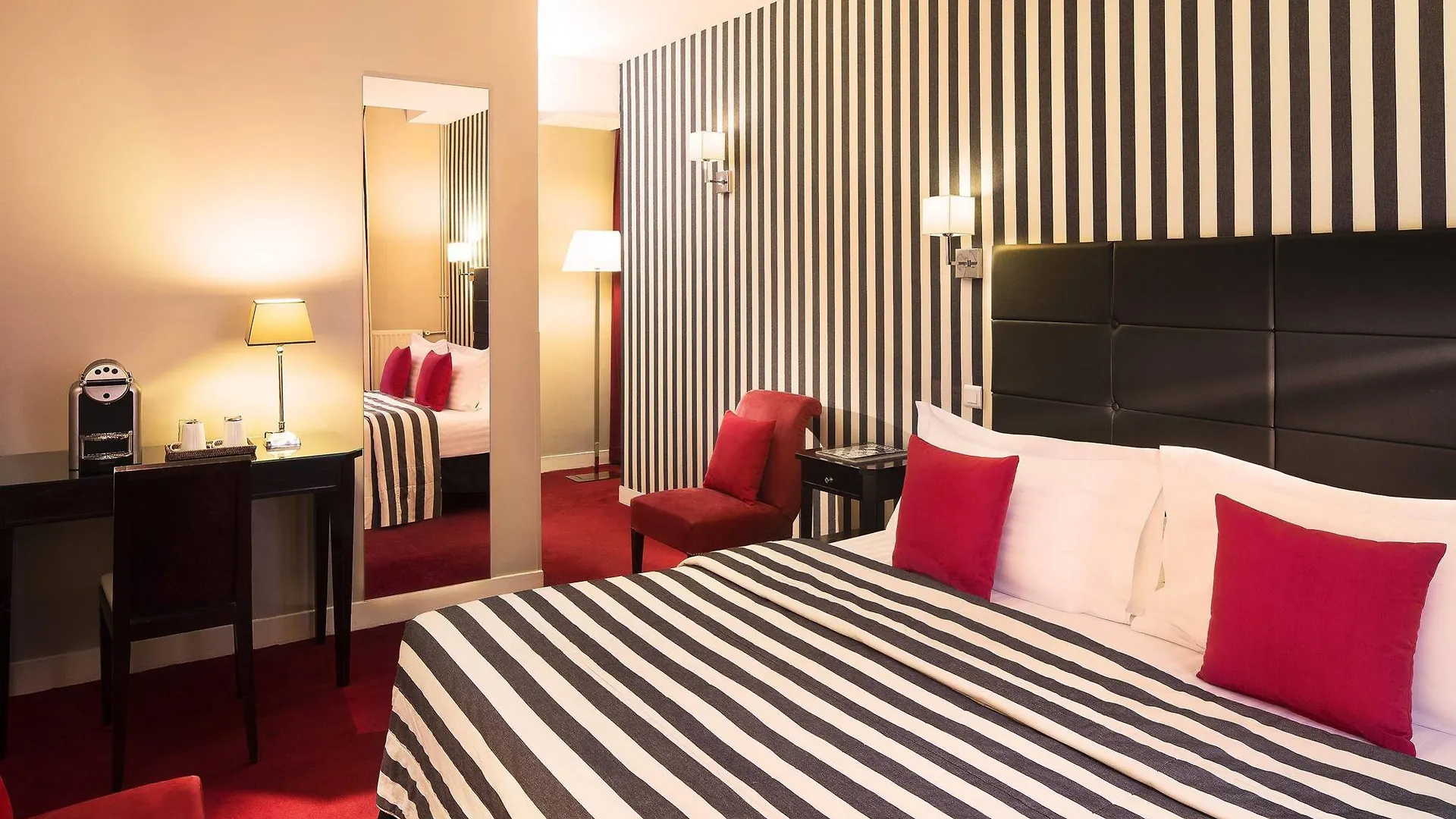 ***  Daunou Opera Hotel Paris France